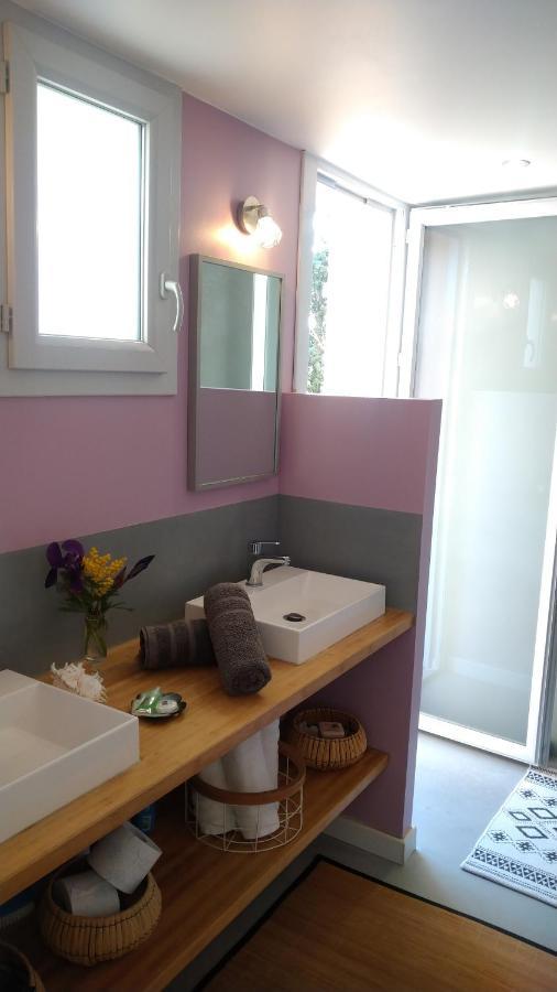 Le Chemin De Lauzieres Hotel Octon Bagian luar foto