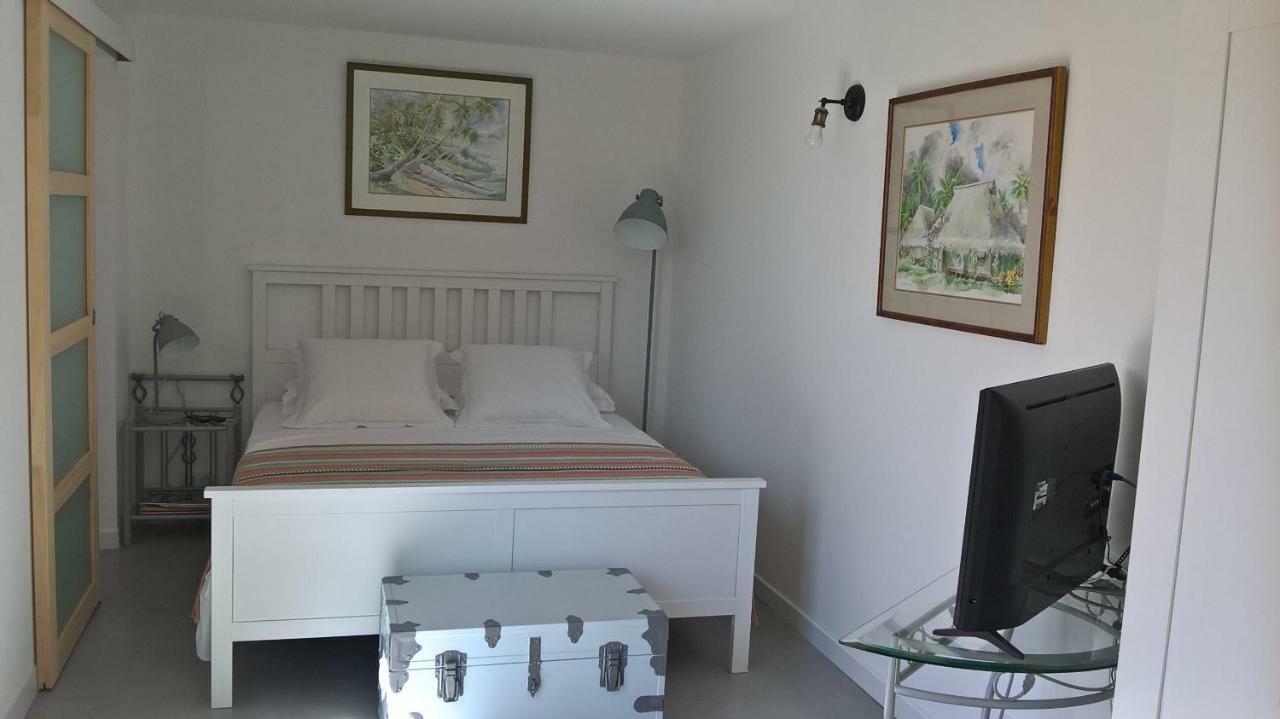 Le Chemin De Lauzieres Hotel Octon Bagian luar foto